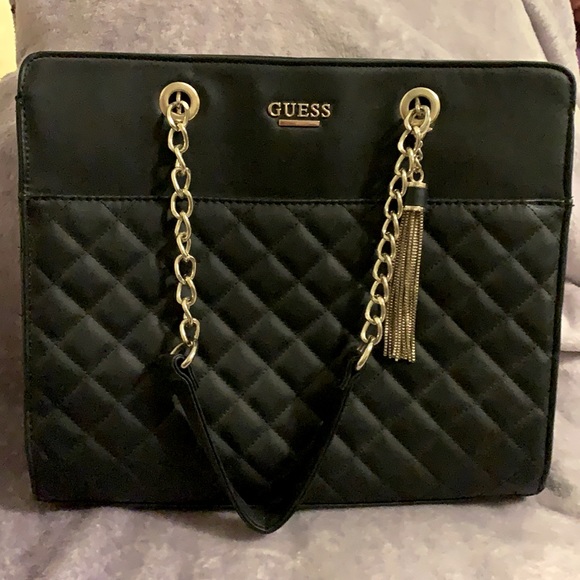 Beautiful guess handbag ... perfect condition. - Picture 1 of 1